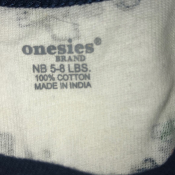 Boys onsies - Picture 2 of 5